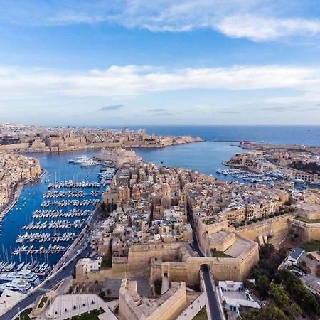 Villa Dar Barbara - Duplex 1 Double Bed Maltese Style House Cospicua Exterior foto